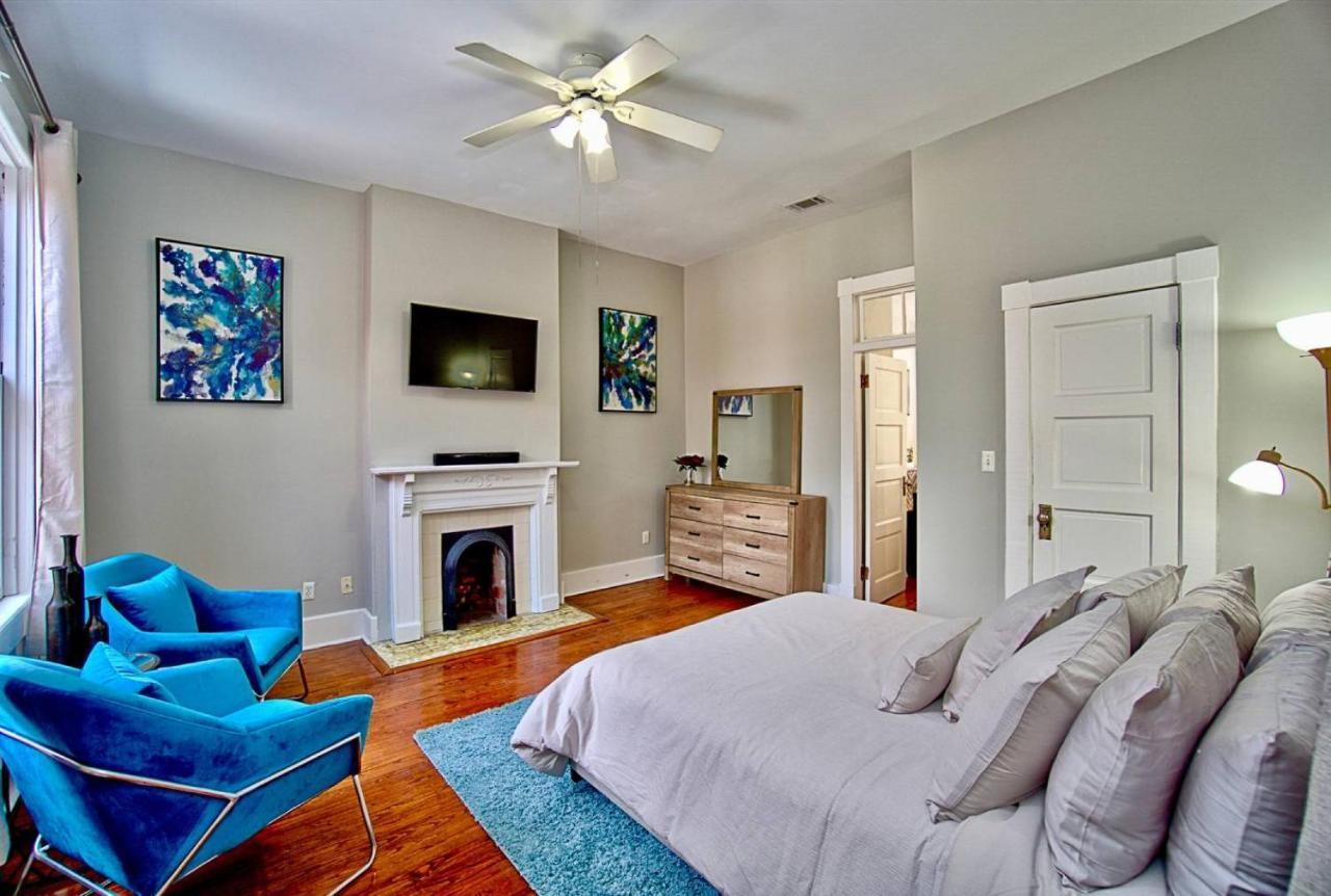 2 Bedroom Renovated Townhouse In Downtown Savannah Extérieur photo